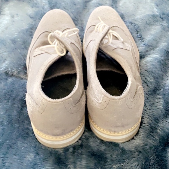 Dress ‘em up or Dress ‘em down - Picture 3 of 4